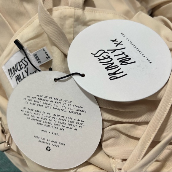 NWT ITZABELLA Women’s Chic Cream Pleated Mini Dress Taupe - Picture 13 of 16